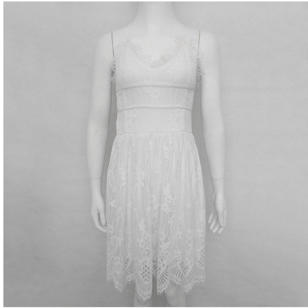 New arrivals!!! White summer lace up dress - Picture 5 of 6